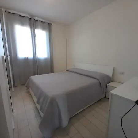 Roberto Apartament *